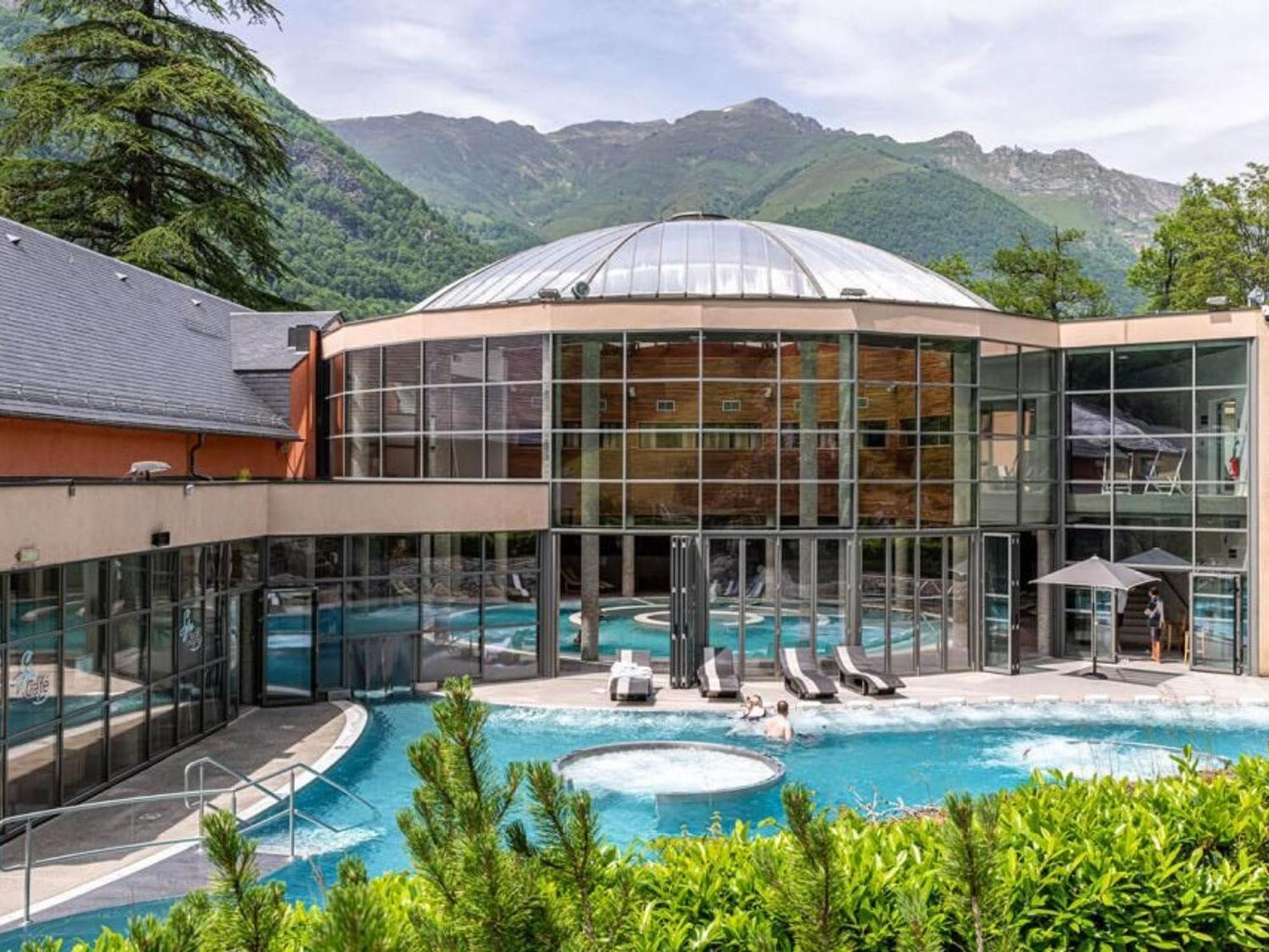 T2 Renove Avec Terrasse, Parking Prive, Local Velos A Cauterets - Fr-1-401-290 エクステリア 写真